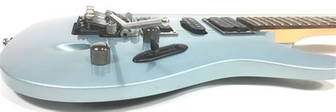 Chitarra Elettrica Ibanez S Ice Blue Con Custodia