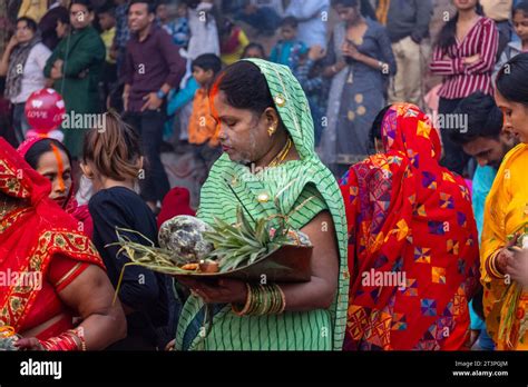 Chhath Puja Indian Hindu Female Devotee Performing Rituals Of Chhath