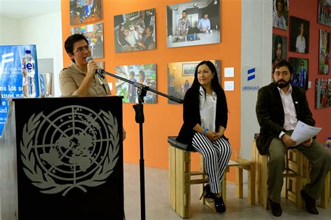 Ministra Vance participa en la inauguración de la exposici Flickr