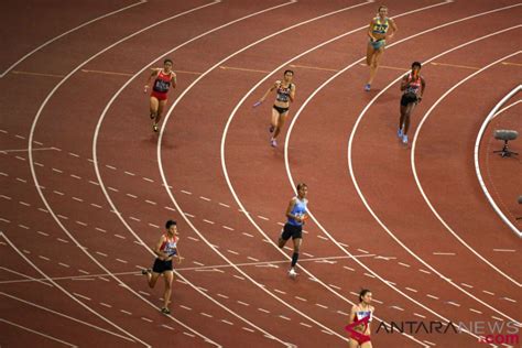 Final Lari Estafet 4X400 Meter Putri ANTARA News