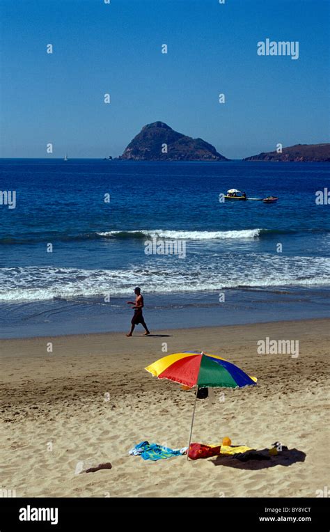 Isla De Venados Mazatlan Hi Res Stock Photography And Images Alamy