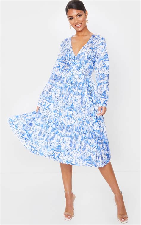 Blue Porcelain Long Sleeve Pleated Midi Dress Dresses Prettylittlething Ca