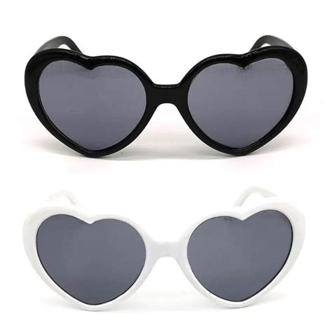 Peach Heart Shape Diffraction Sunglasses Elegant Style For Men And Women Ideal For Special