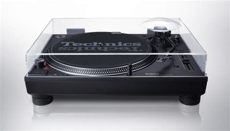 Technics Sl Mk Dj Draaitafel Om Het Publiek Mee Op Te Zwepen