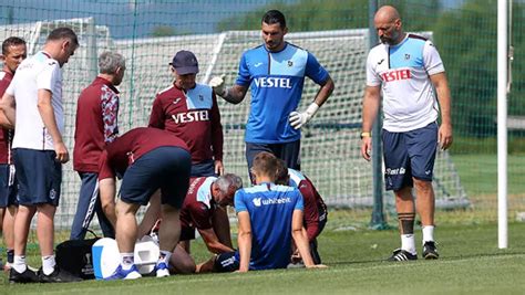 Trabzonspor a Orsic ten yıkan haber Çapraz bağında yırtık tespit edildi