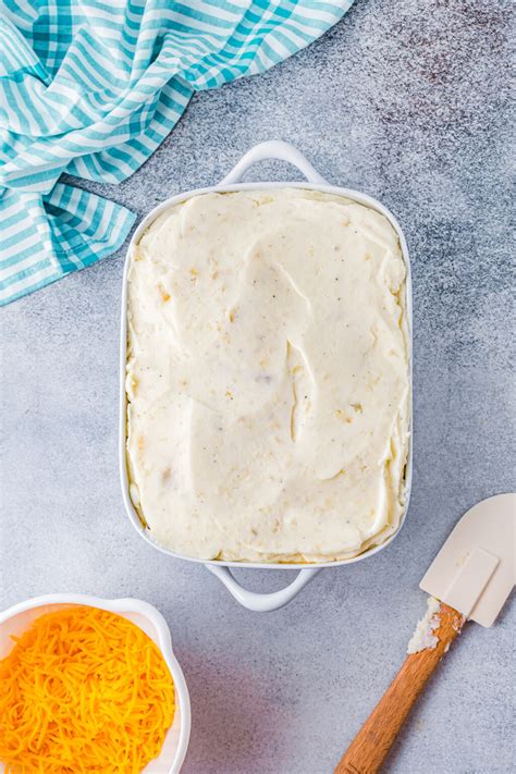 Loaded Potato And Meatloaf Casserole The Novice Chef