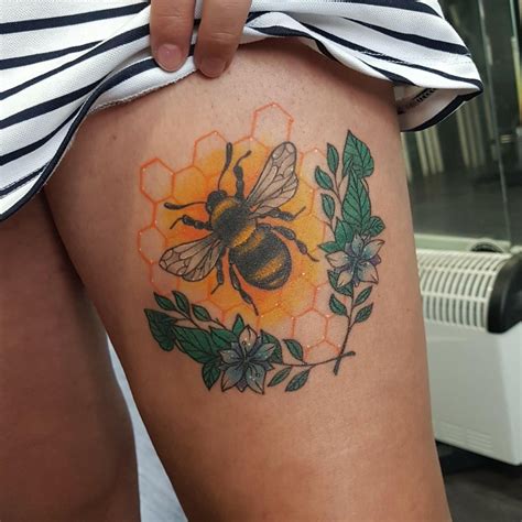 Bumble Bee Tattoo Tattoo Designs For Women