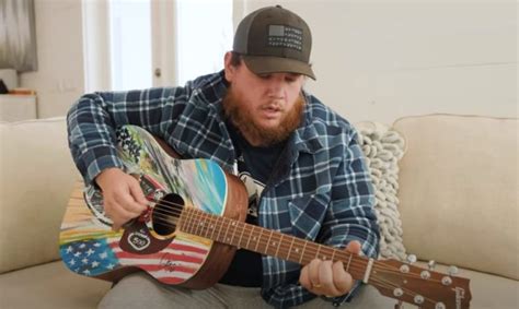 Luke Combs Previews All Too Relatable New Song “Growin’ Up And Gettin’ Old” | Whiskey Riff