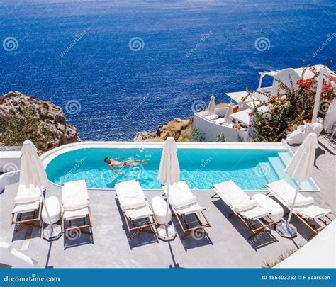 Oia Santorini Greece 15 September 2017, Luxury Hotels with Infinity ...