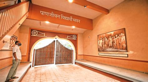 Winds Of Change At Gujarats Vidyapith As It Experiments With Legacy