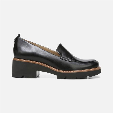 Naturalizer Darry Lug Sole Loafer Womens Flats