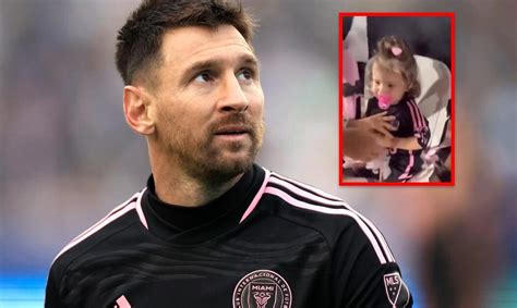 Lionel Messi le pegó un pelotazo a un nena en pleno partido y su