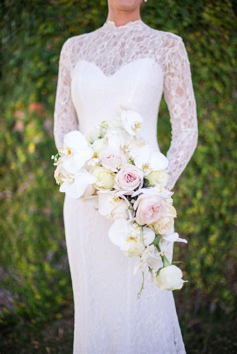 Chic Cascading Wedding Bouquets Cascading Bridal Bouquets