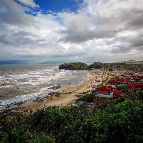 Praias De Torres Destinos E Dicas Para Conhecer O Litoral Do Rs