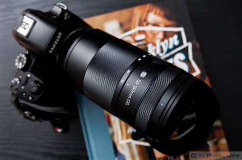 The Best Mirrorless Camera Lenses for Photojournalists