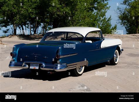 1956 Pontiac Hi Res Stock Photography And Images Alamy