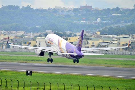 Thai Airways To Complete Thai Smile Merger Exit Bankruptcy In 2024