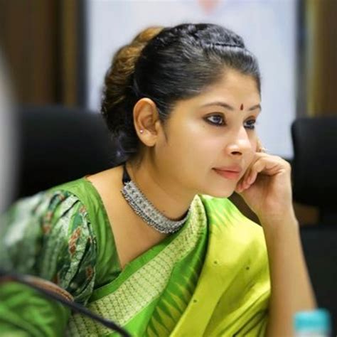 Smita Sabharwal ఆ వార్తలన్నీ అవాస్తవం స్మితా సభర్వాల్‌ Ias Smita