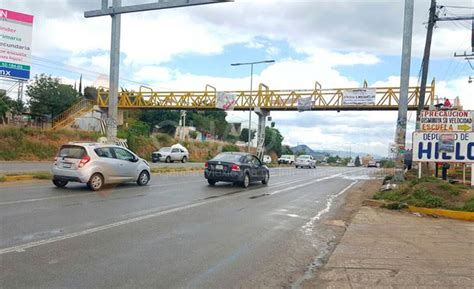 Retiran maestros filtro de vehículos en crucero de Hacienda Blanca