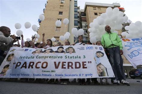 Stuprate Dal Branco Due Cuginette Di Anni Lorrore Al Parco Verde