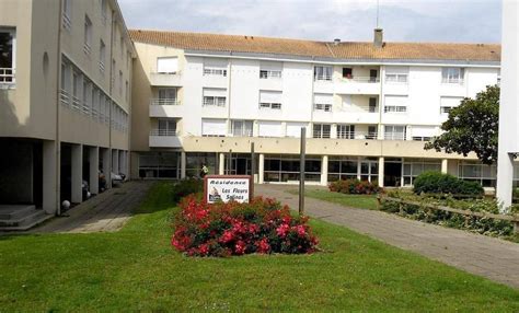 Ra Les Fleurs Salines Les Sables D Olonne Mazette