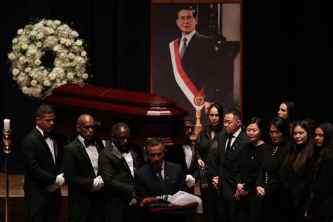 El Expresidente Peruano Fujimori Fue Sepultado En Un Cementerio Privado De Lima