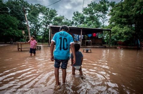 Al Menos 20 Mil Damnificados Por Inundaciones En Argentina José Cárdenas