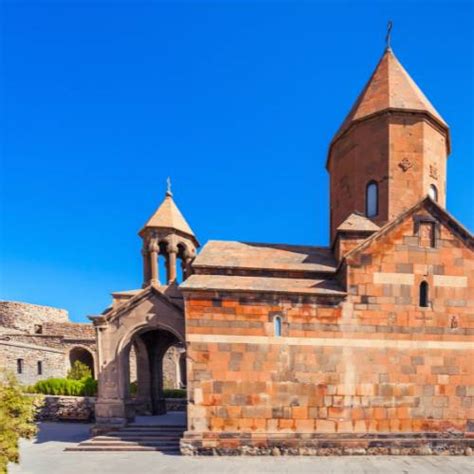 The 10 Hottest Beautiful Tourist Attractions in Yerevan