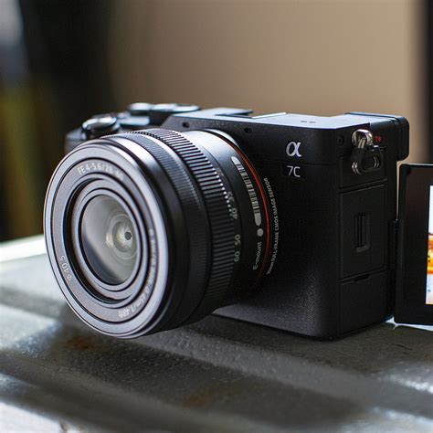 Sony A7C Review: small camera, big sensor - The Verge