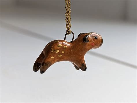 Pendentif Porcelaine Capybara Kness