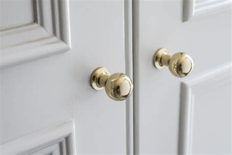 Polished Brass Hardware – Corston