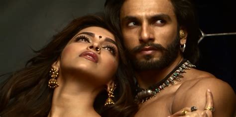 Ram Leela Ranveer Singh And Deepika Padukone