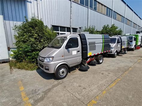 Mini Changan Truck Mounted Street Sweeper Vacuum Road Sweeper China