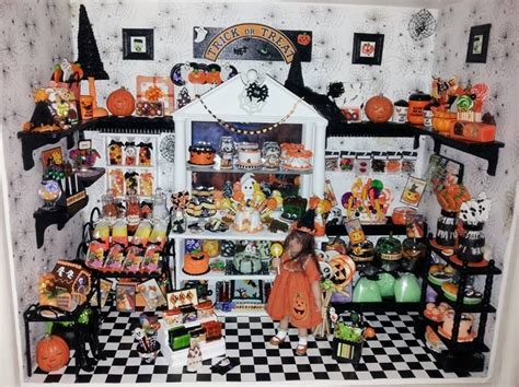 1 12 Scale Halloween Candy Shop Roombox By Artisan Ooak Dollhouse