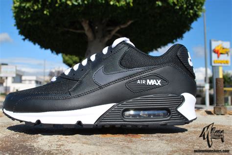 Nike Air Max 90 Three Colorways Sole Collector