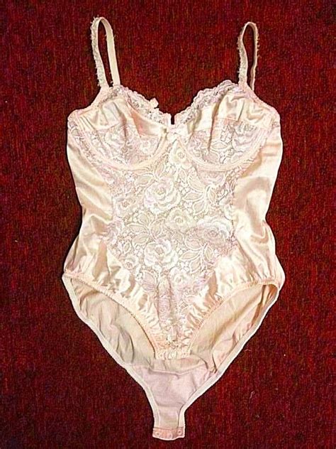 Pretty Lingerie Vintage Lingerie Beautiful Lingerie Women Lingerie