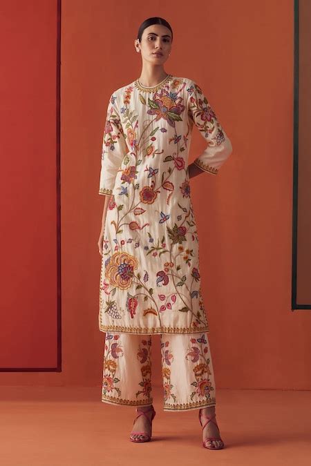 Buy Ivory Chanderi Embroidery Floral Round Neck Bloom Kurta With Pant