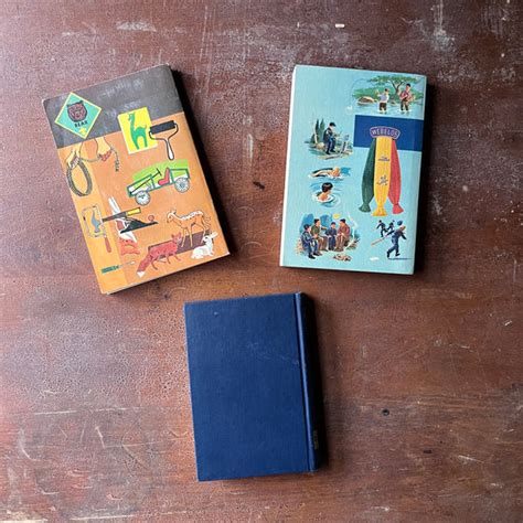 Set Of Three Vintage Cub And Boy Scout Books Webelos Scout Book Cubmas