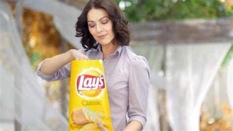 Tv Ad For Lays Classic Chips Queen Crazy Little Thing Called Love