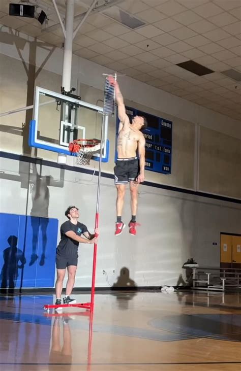 Dunkademics Isaiah Rivera With Another 505” Max Jump