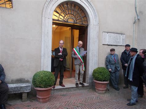 Fabio Pellegrini Notizie Dalla Val D Orcia L Apertura Della Mostra