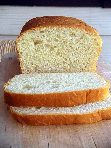 Amish White Bread Loaf – The Whimsical Cupcake