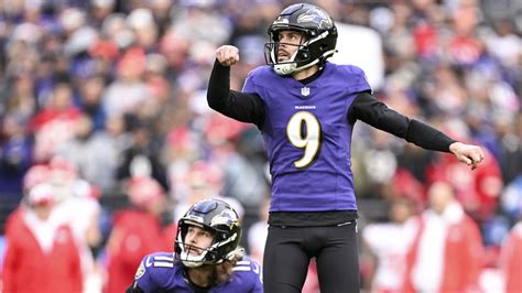 Ravens Kicker Justin Tucker Pregame Interaction With Travis Kelce