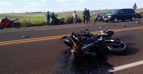 Reportagem Luis Melo Motociclista Morre Em Acindente Na Pr Em