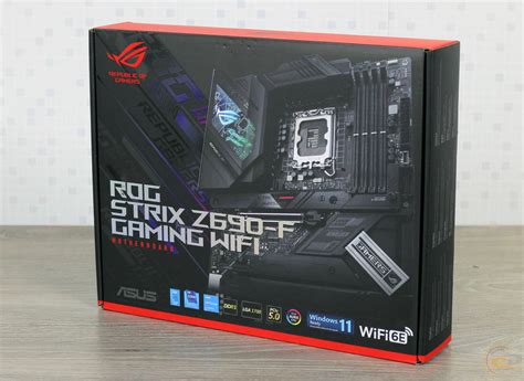 Обзор материнской платы ASUS ROG STRIX Z690 F GAMING WIFI все и сразу