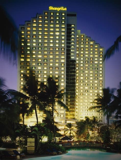 Shangri-la Hotel Jakarta | Asia Dreams