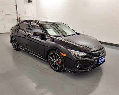 Pre Owned 2017 Honda Civic Hatchback Sport Touring With Navigation