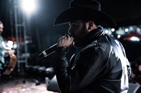 Multan A Gerardo Ortiz En Chihuahua Por Cantar Narcocorridos ¿cuánto