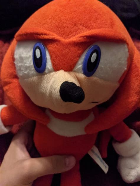 RARE 1999 Sonic Adventure Knuckles Jumbo Plush Toy SEGA Sonic The