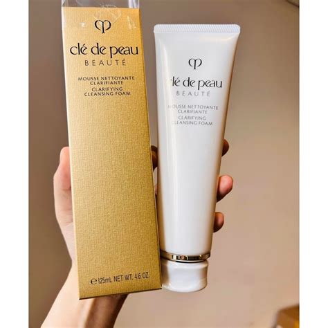 BẢN NEW 2022 Sữa Rửa Mặt Tạo Bọt Làm Sáng Da Cle de Peau Beaute